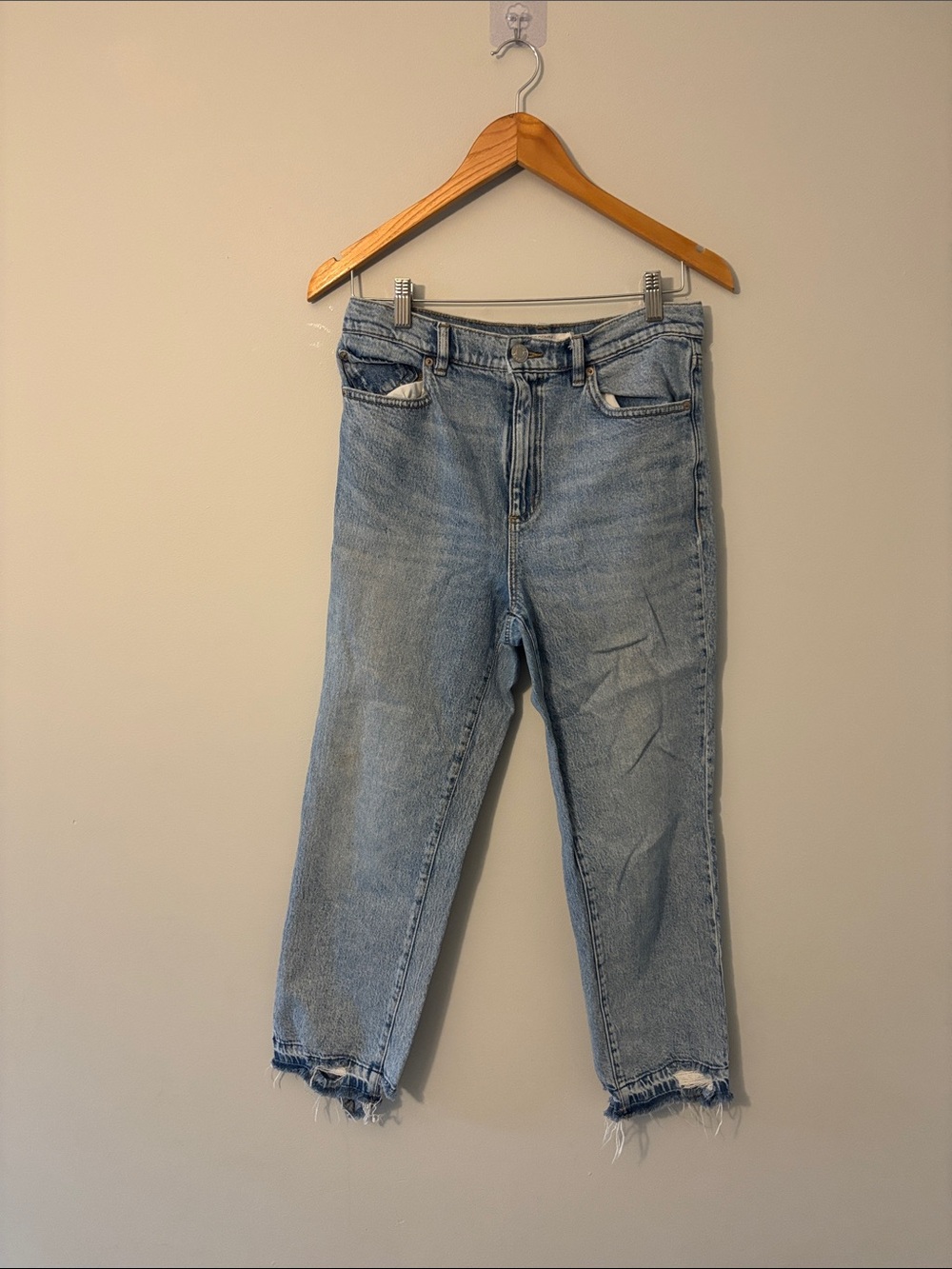 Garage Light Wash Cropped Ankle Jeans